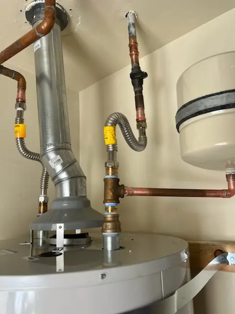 Water heater installation and plumbing repair in Lisbon Meadows